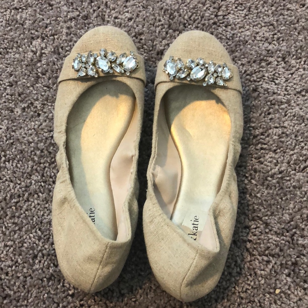 Never Worn Kelly & Katie Ballet Flat